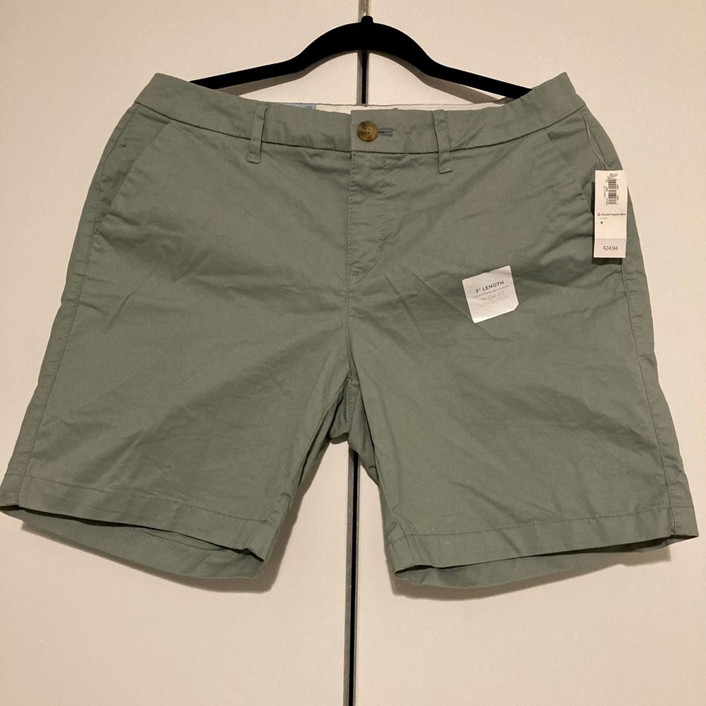 NWT Old Navy Moss Green Size 4 Shorts with Pockets